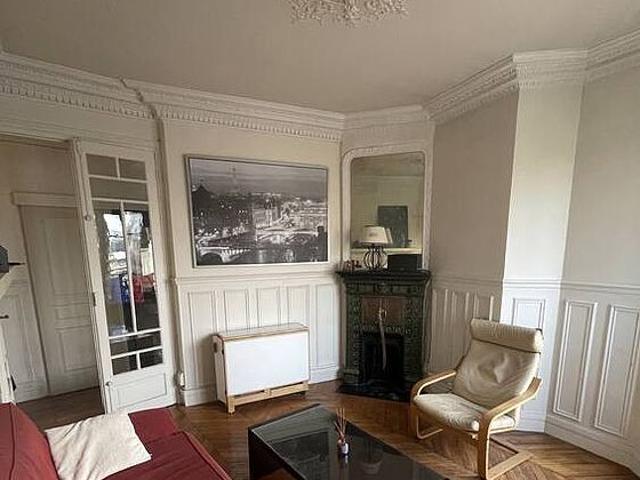 Appartement 2 chambres meublé avec ascenseur et cheminée Alésia Paris 14°