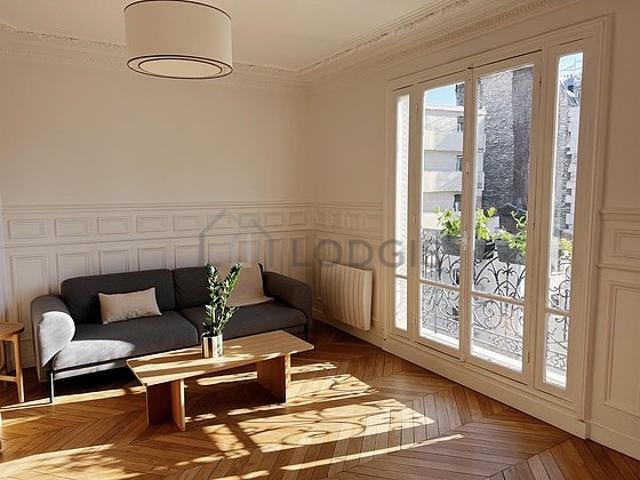Appartement 2 chambres meublé avec ascenseur et cheminée Alésia Paris 14°