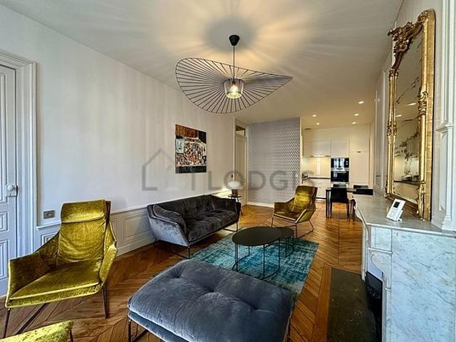 Appartement 2 chambres meublé avec ascenseur et cheminée Lyon 2°