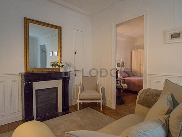 Appartement 2 chambres meublé avec cheminée et local à vélos Montparnasse Paris 14°