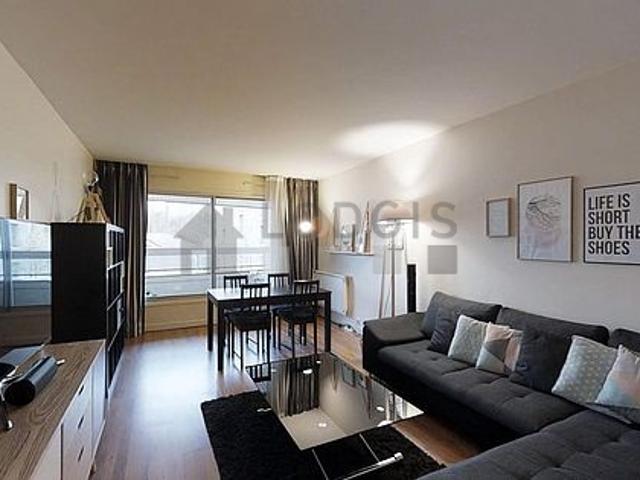 Appartement 2 chambres meublé avec terrasse, ascenseur et concierge Porte de Versailles Paris 15°