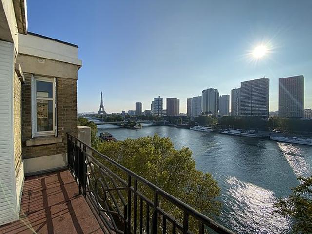 Appartement 2 chambres meublé avec terrasse, ascenseur et cave Auteuil Paris 16°
