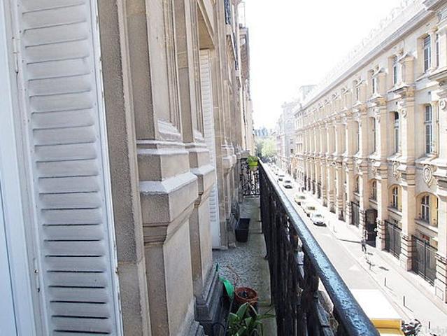 Appartement 2 chambres meublé avec terrasse et ascenseur Châtelet – Les Halles Paris 1°