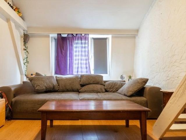 Appartement 2 chambres au 2ème étage