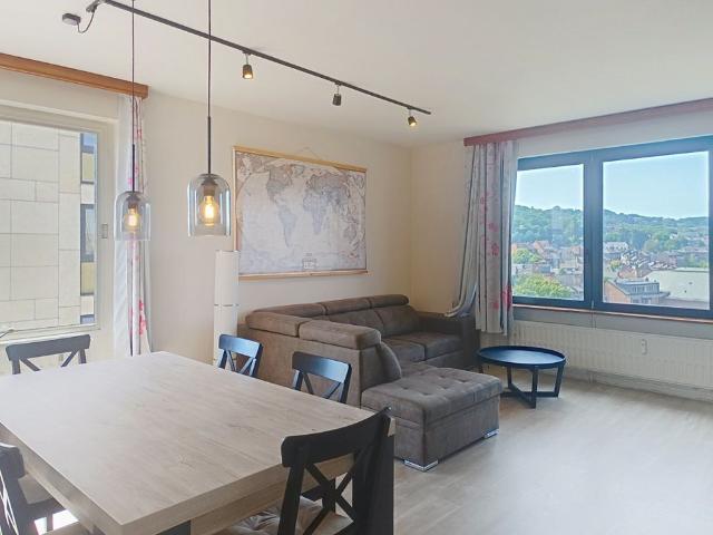 Appartement 2 chambres avec emplacement de parking à Namur