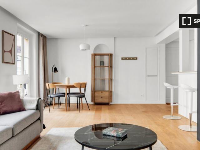 Appartement 2 chambres à louer à la Monnaie, Paris