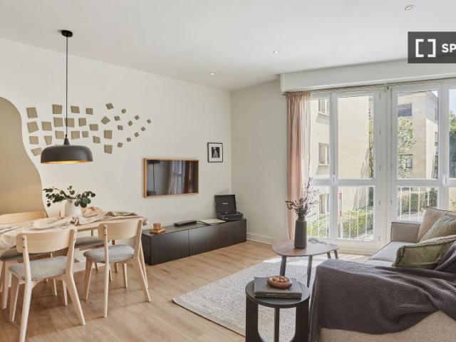Appartement 2 chambres à louer à Longchamp, Paris