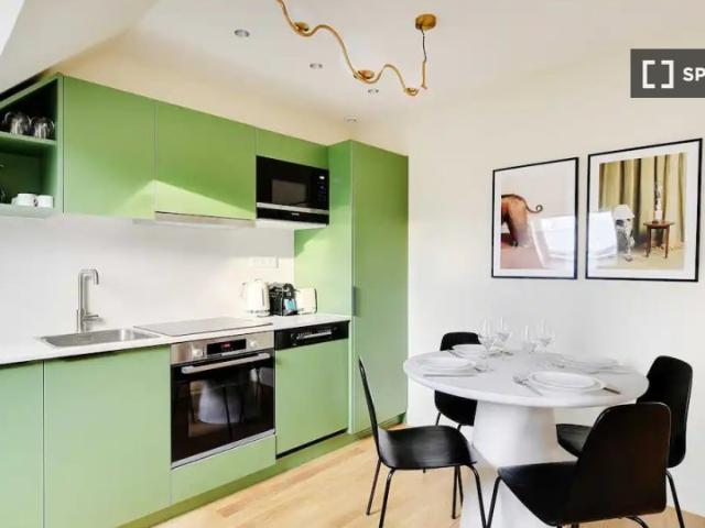 Appartement 2 chambres à louer à Saint Placide, Paris