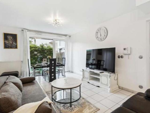 Appartement 2 chambres à louer aux Ulis, Paris