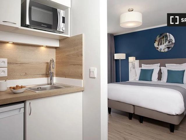 Appartement 2 chambres à louer au Jardin de Reuilly, Paris