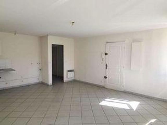 Appartement 2 chambres, Cuges les Pins Provence Alpes Côte d'Azur 13780 DLS82330582