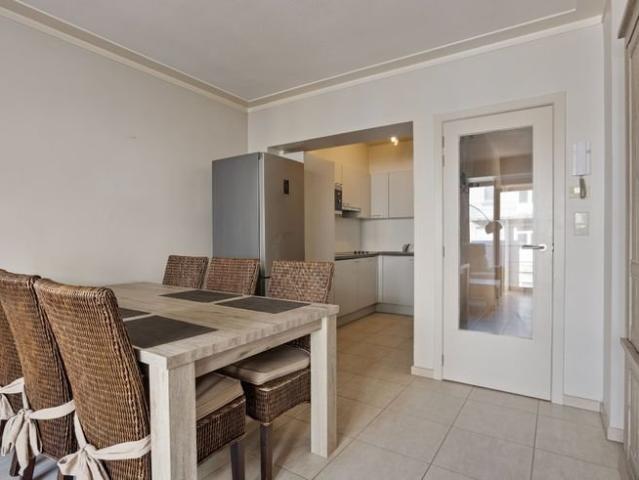 Appartement 2 chambres central, à vendre à La Panne!