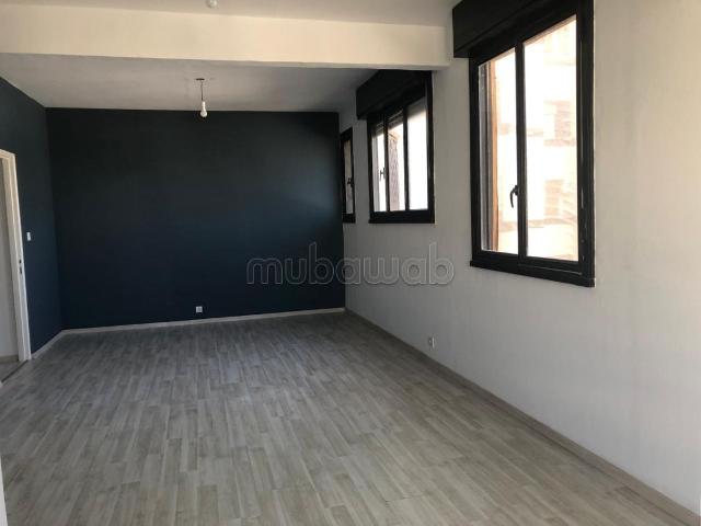 Appartement 2 chambres double salon proche de Ghandi Mall
