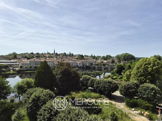 Appartement 2 chambres 61m² Confolens