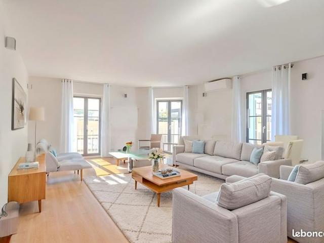 Appartement 2 chambres 75m² – Rue d'Antibes, Cannes