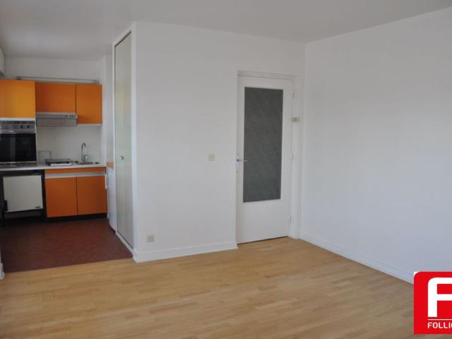 Appartement 2 pices louer avec vue mer Courseulles sur Mer