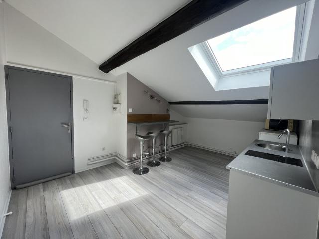 Appartement 2 pièce s 17.76 m²