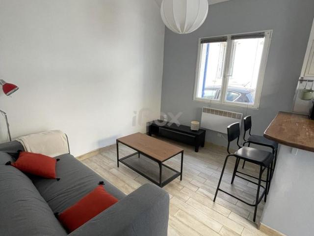 Appartement 2 pièce s 1 chambre s 26.47 m²