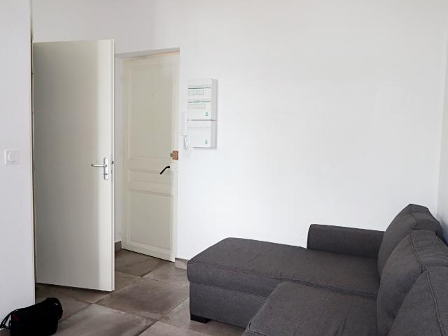 Appartement 2 pièce s 1 chambre s 27.35 m²