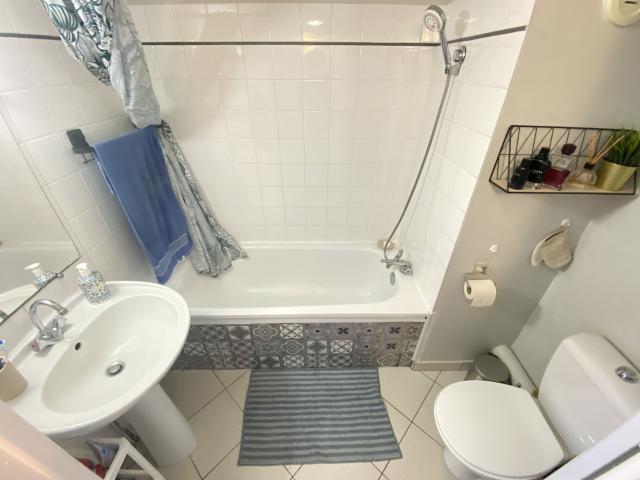 Appartement 2 pièce s 1 chambre s 28.45 m²