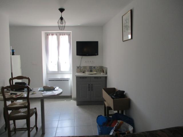 Appartement 2 pièce s 1 chambre s 29.07 m²
