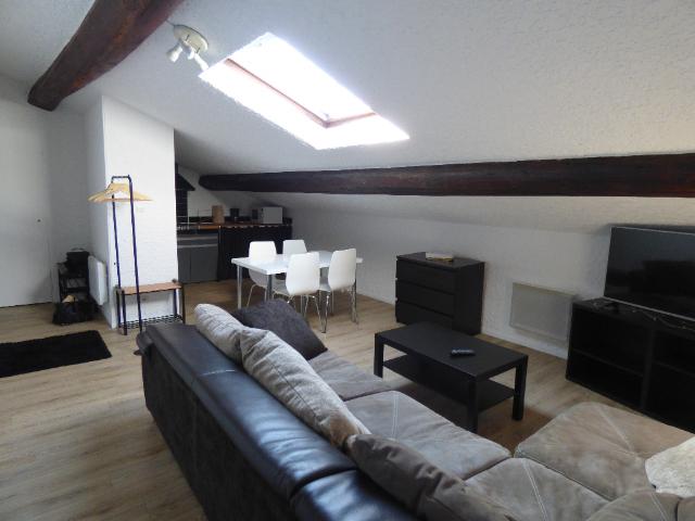 Appartement 2 pièce s 1 chambre s 32.39 m²