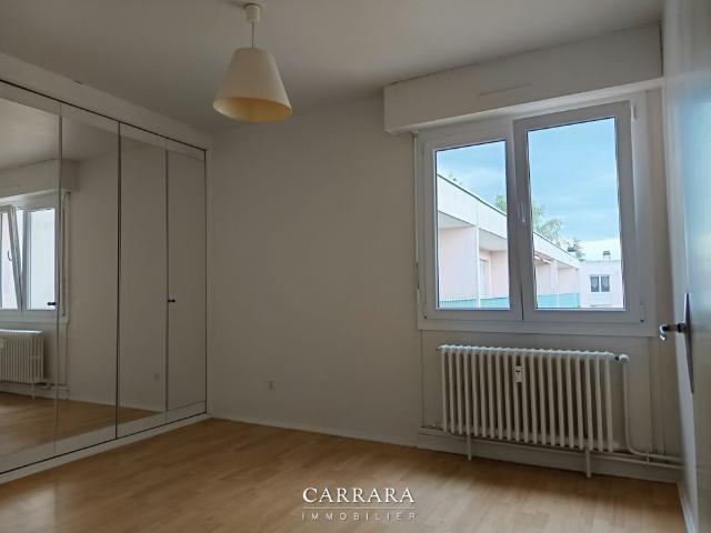 Appartement 2 pièce s 1 chambre s 43.63 m²