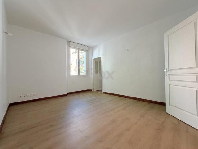 Appartement 2 pièce s 1 chambre s 44.41 m²