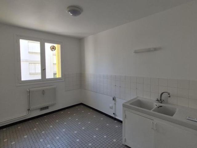 Appartement 2 pièce s 1 chambre s 45 m²