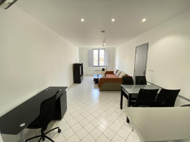 Appartement 2 pièce s 1 chambre s 46.27 m²