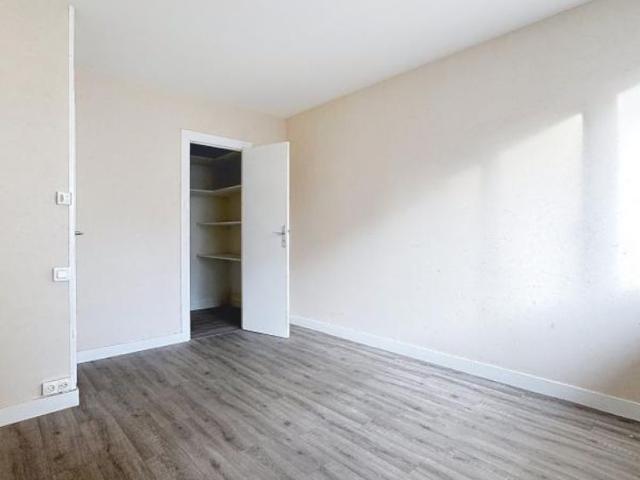 Appartement 2 pièce s 1 chambre s 49 m²