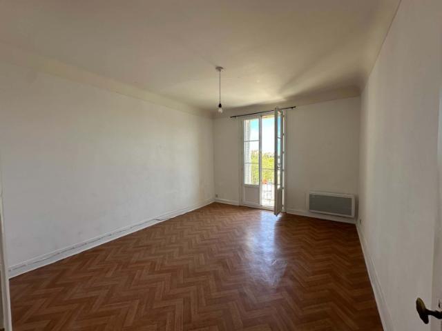 Appartement 2 pièce s 1 chambre s 50.18 m²