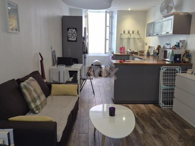 Appartement 2 pièce s 1 chambre s 50.35 m²
