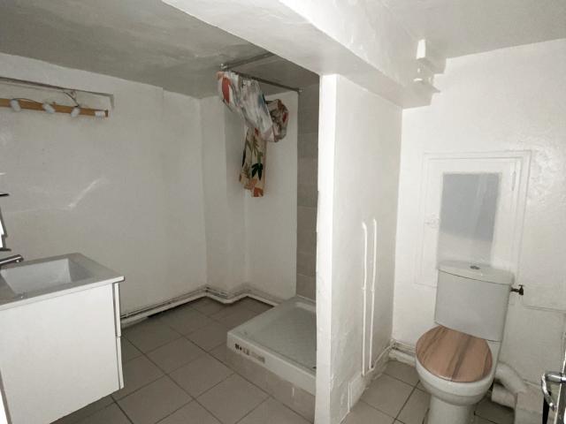 Appartement 2 pièce s 1 chambre s 52.63 m²