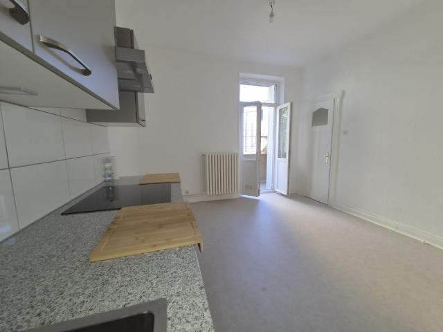 Appartement 2 pièce s 1 chambre s 52 m²