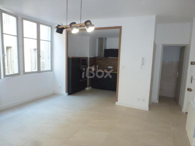 Appartement 2 pièce s 1 chambre s 53.34 m²