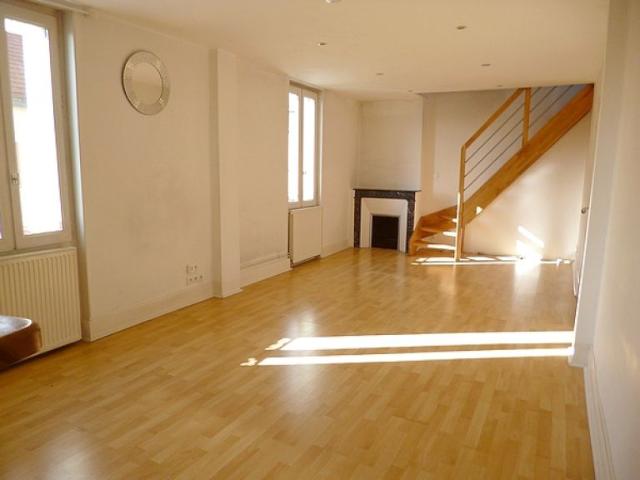 Appartement 2 pièce s 1 chambre s 55 m²