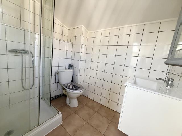 Appartement 2 pièce s 1 chambre s 60 m²