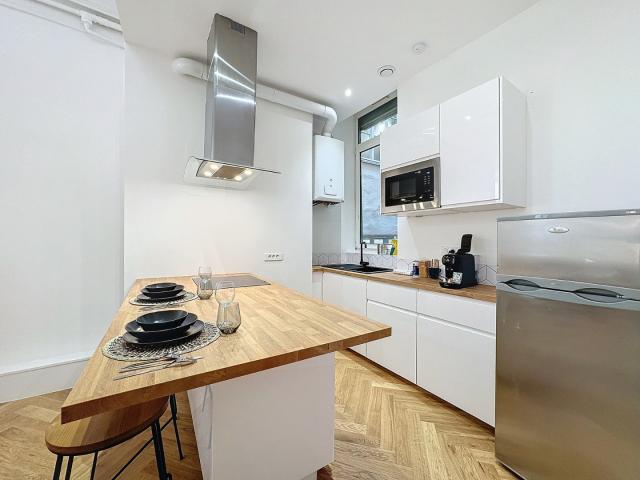 Appartement 2 pièce s 1 chambre s 70 m²