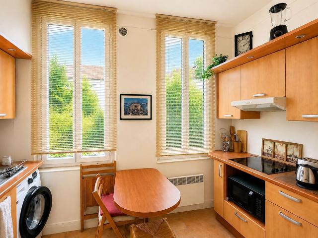 Appartement 2 pièce s 30.09 m2, BOIS COLOMBES mairie