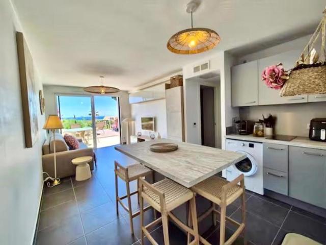 Appartement 2 pièce s 39 m2 avec Garage