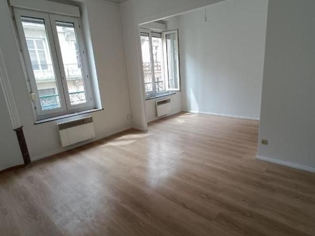 APPARTEMENT 2 pièce s 44m²