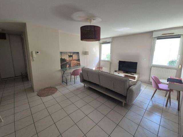 APPARTEMENT 2 pièce s 53m²
