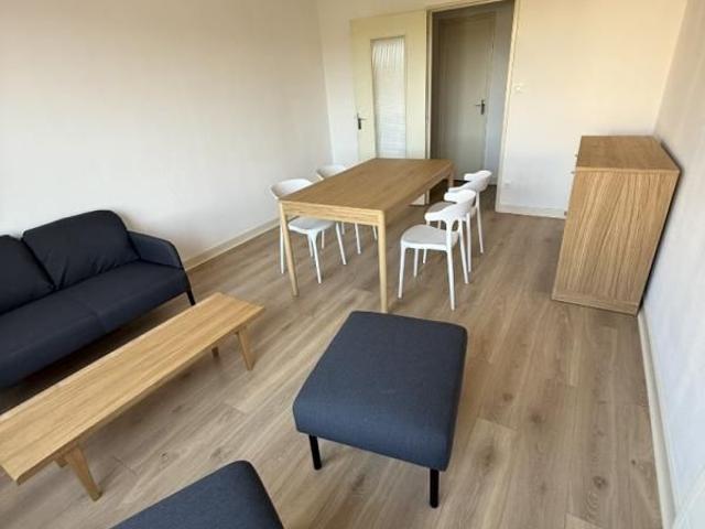 APPARTEMENT 2 pièce s 55m²