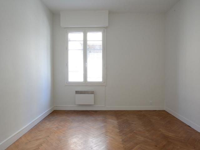 Appartement 2 pièce s 61.91 m2 BORDEAUX