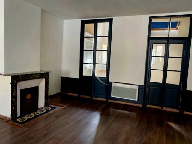 Appartement 2 pièce s 66.18 m2