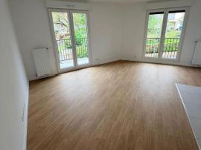 Appartement 2 pièces 43.8 m²