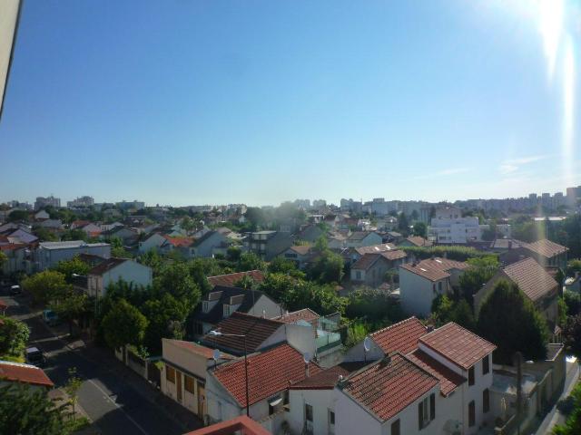 Appartement 2 Pièces 43 M2 Cave + Parking + Balcon