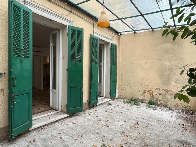 Appartement 2 pièces, 43 m² à louer à Toulon 83000