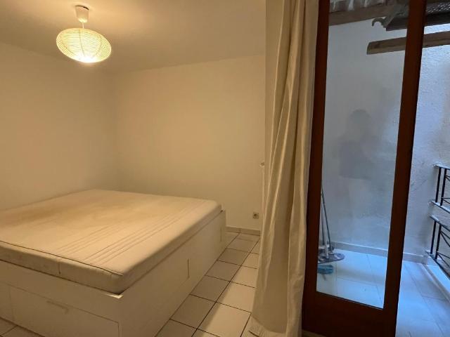 Appartement 2 pièces, 43 m² à louer à Toulon 83000